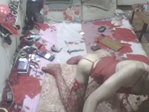 Snapshot of Alexgayass chatting on 12.05.25 Alexgayass online show from 12.05.25