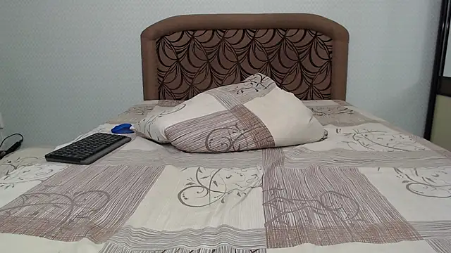  Sweet Dream  online show from 02.04.25