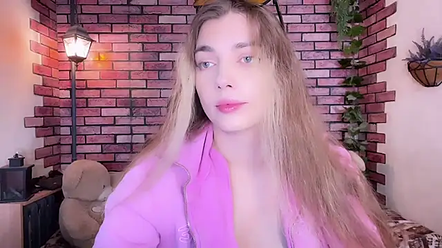 Snapshot of Eva_StarXXXX chatting on 09.23.25 Eva StarXXXX online show from 09.23.25