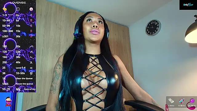 Snapshot of PilarBigCockxxx chatting on 03.07.25 PilarBigCockxxx online show from 03.07.25