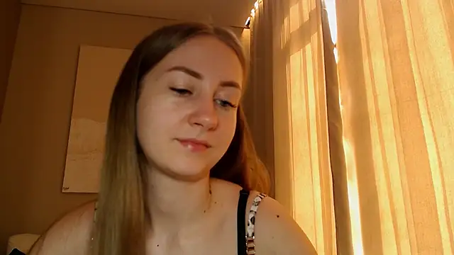 BluueSilk online show from 01.14.25