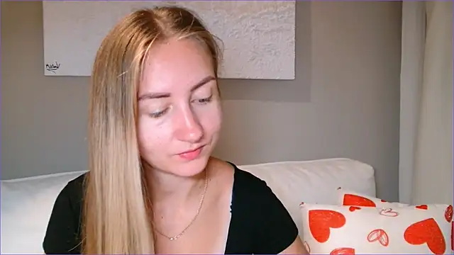 BluueSilk online show from 10.16.25