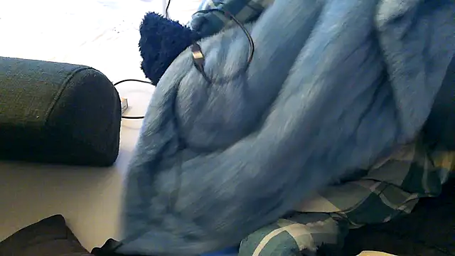 WildundJung online show from 02.15.25