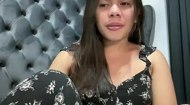 Snapshot of Mooree_naba chatting on 01.11.25 Mooree naba online show from 01.11.25