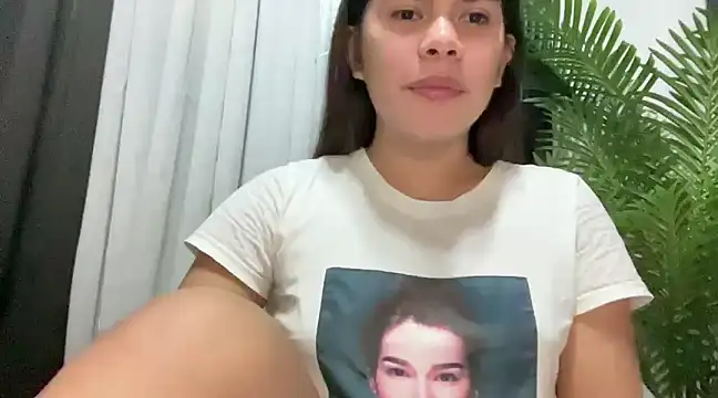 Snapshot of Mooree_naba chatting on 01.20.25 Mooree naba online show from 01.20.25