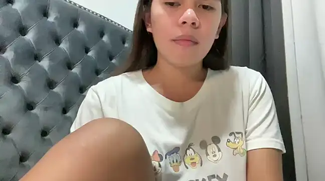 Snapshot of Mooree_naba chatting on 01.21.25 Mooree naba online show from 01.21.25