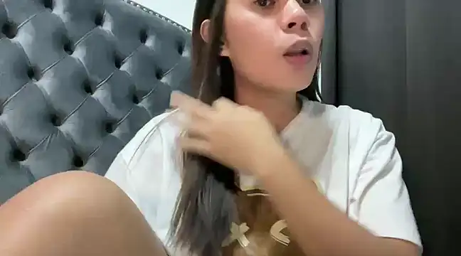 Snapshot of Mooree_naba chatting on 02.09.25 Mooree naba online show from 02.09.25