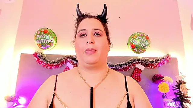 Snapshot of AsshleyDavis chatting on 12.15.24 AsshleyDavis online show from 12.15.24