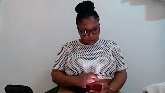 xxZoeyx online show from 03.08.25