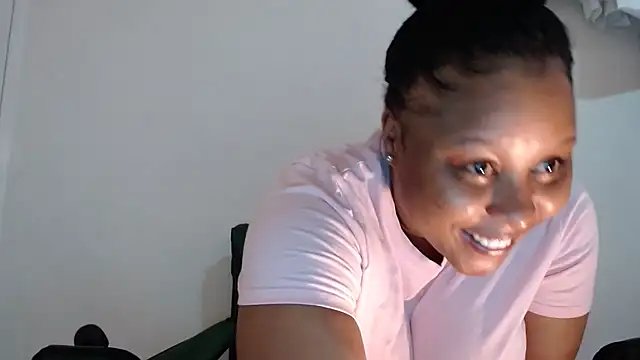 xxZoeyx online show from 03.10.25