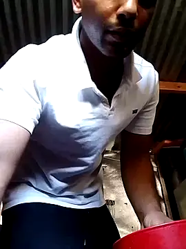 Snapshot of Camodick chatting on 02.17.25 Camodick online show from 02.17.25