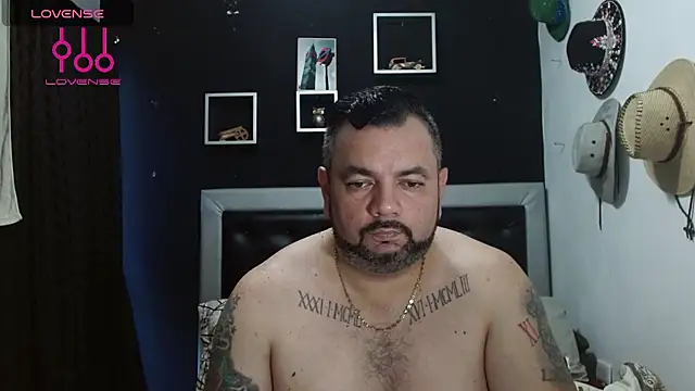 Snapshot of perverseveteranmanxxx chatting on 12.09.24 perverseveteranmanxxx online show from 12.09.24