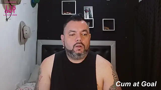 Snapshot of perverseveteranmanxxx chatting on 01.16.25 perverseveteranmanxxx online show from 01.16.25