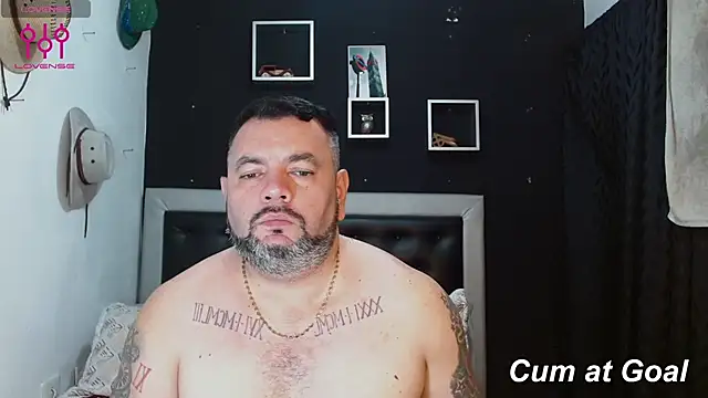Snapshot of perverseveteranmanxxx chatting on 01.16.25 perverseveteranmanxxx online show from 01.16.25