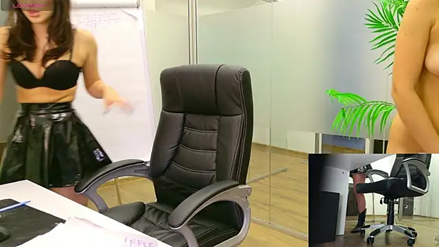 Snapshot of BabesGoWild chatting on 02.10.25 BabesGoWild online show from 02.10.25