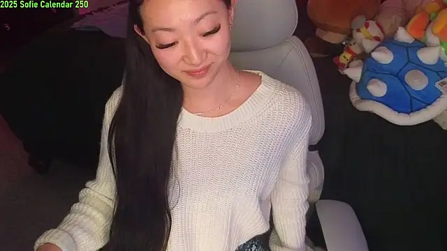 Snapshot of MySweetSofie chatting on 01.13.25 MySweetSofie online show from 01.13.25