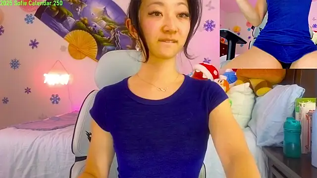 Snapshot of MySweetSofie chatting on 02.04.25 MySweetSofie online show from 02.04.25
