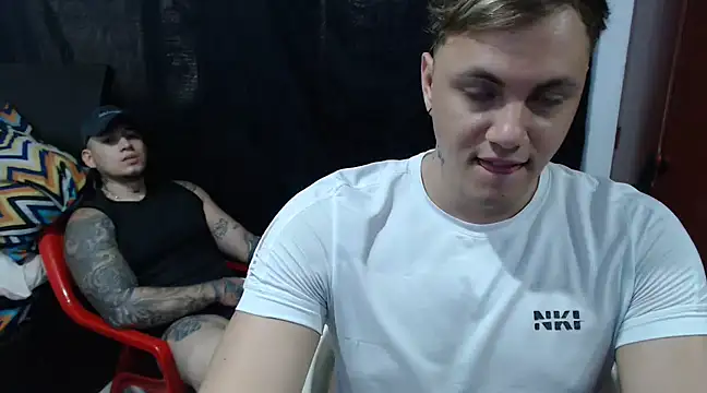 Snapshot of kike_energy chatting on 02.05.25 kike energy online show from 02.05.25