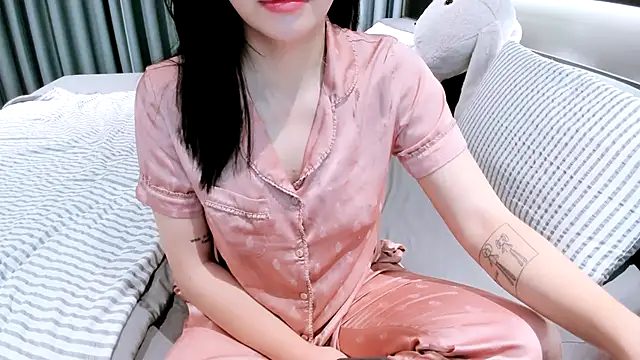 SungkyunnKwan online show from 02.14.25