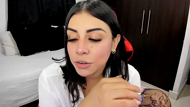 lucy007  online show from 09.24.25