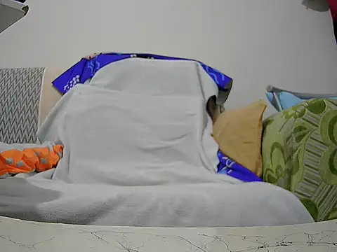 Snapshot of hakanbeyzade chatting on 03.22.25 hakanbeyzade online show from 03.22.25