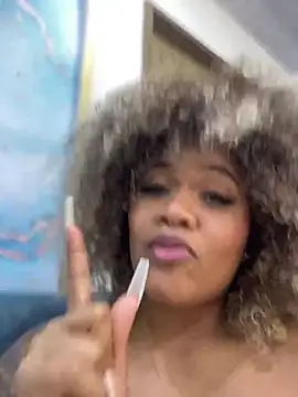 riri brunnete online show from 01.14.25