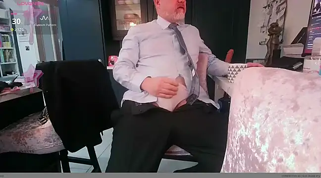 Snapshot of jiminpete chatting on 12.09.24 jiminpete online show from 12.09.24