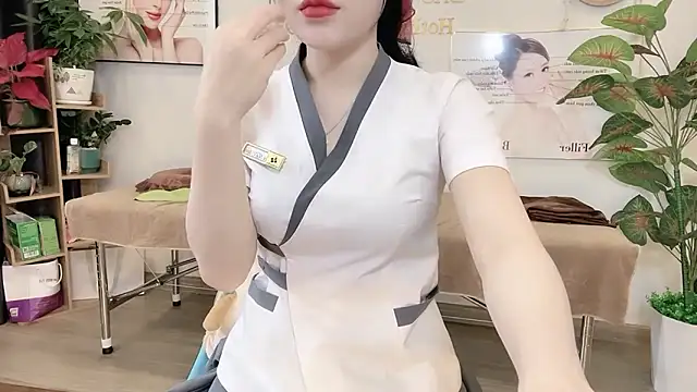 Snapshot of Meilian2021 chatting on 09.18.25 Meilian2021 online show from 09.18.25