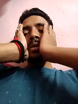 Snapshot of raavan69 chatting on 09.21.25 raavan69 online show from 09.21.25