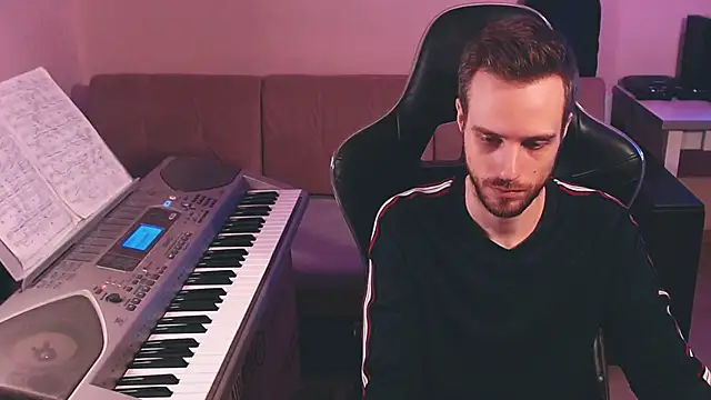 Sweetparker online show from 09.12.25