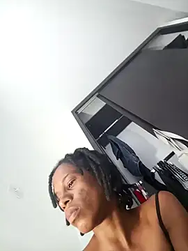 Snapshot of africa_deluxe chatting on 01.11.25 africa deluxe online show from 01.11.25