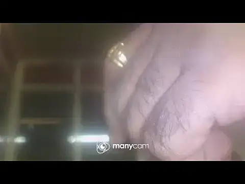 Snapshot of jikh13 chatting on 01.24.25 jikh13 online show from 01.24.25