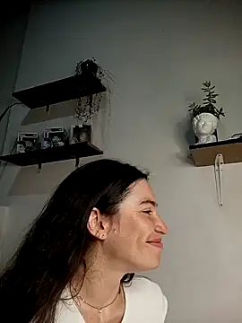 loveuu-bae online show from 12.04.24