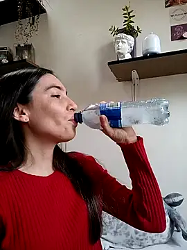 loveuu-bae online show from 12.13.24