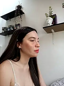 loveuu-bae online show from 01.19.25