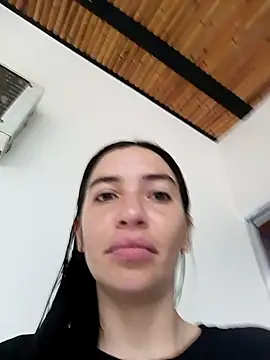 loveuu-bae online show from 03.05.25