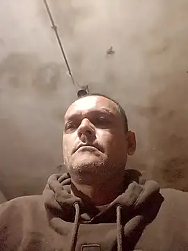 Snapshot of jay2425 chatting on 11.17.25 jay2425 online show from 11.17.25