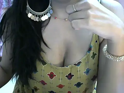 Snapshot of indianbae01 chatting on 02.12.25 indianbae01 online show from 02.12.25