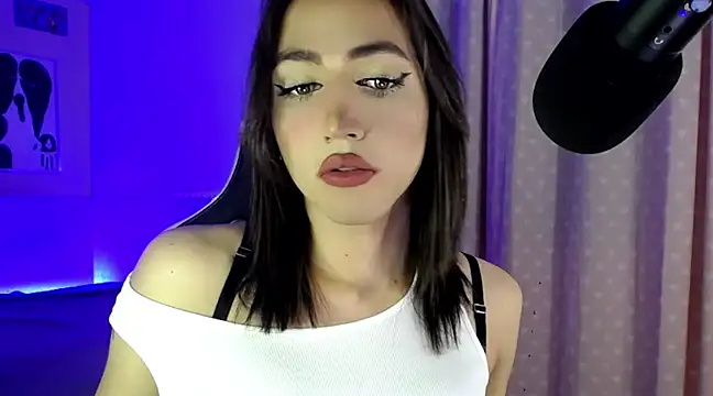 Snapshot of charlottesexxx chatting on 01.27.25 charlottesexxx online show from 01.27.25