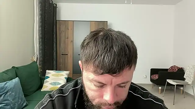 Snapshot of AlphaSparks chatting on 12.03.24 AlphaSparks online show from 12.03.24