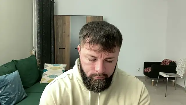 Snapshot of AlphaSparks chatting on 12.05.24 AlphaSparks online show from 12.05.24