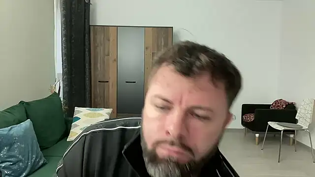 Snapshot of AlphaSparks chatting on 12.11.24 AlphaSparks online show from 12.11.24