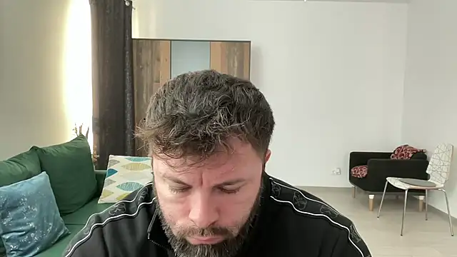 Snapshot of AlphaSparks chatting on 12.16.24 AlphaSparks online show from 12.16.24