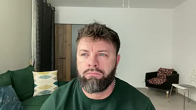 Snapshot of AlphaSparks chatting on 01.09.25 AlphaSparks online show from 01.09.25