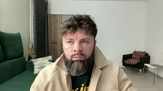 Snapshot of AlphaSparks chatting on 02.13.25 AlphaSparks online show from 02.13.25