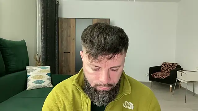 Snapshot of AlphaSparks chatting on 02.21.25 AlphaSparks online show from 02.21.25