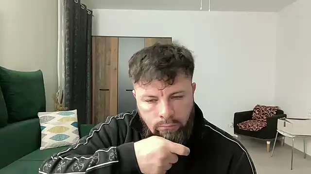 Snapshot of AlphaSparks chatting on 03.03.25 AlphaSparks online show from 03.03.25