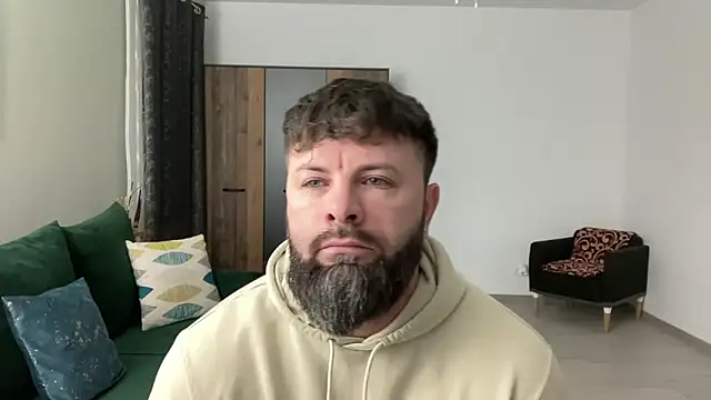 Snapshot of AlphaSparks chatting on 03.04.25 AlphaSparks online show from 03.04.25