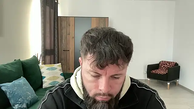 Snapshot of AlphaSparks chatting on 03.06.25 AlphaSparks online show from 03.06.25