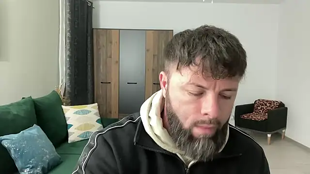 Snapshot of AlphaSparks chatting on 03.07.25 AlphaSparks online show from 03.07.25